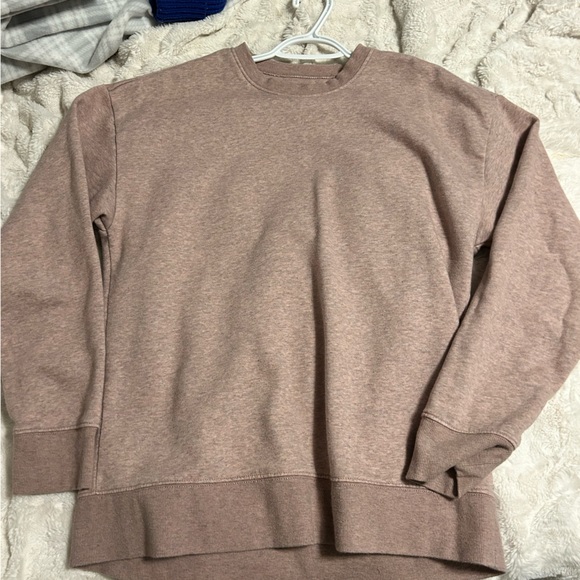 Heathered Pink Crew Neck 💕 - Picture 1 of 2